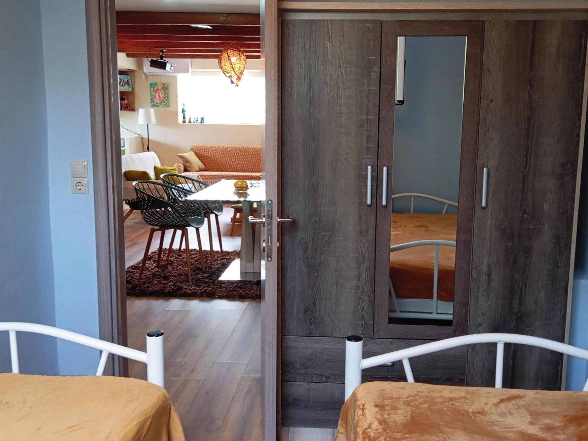 Katia 'S Country House Sikion Exterior photo